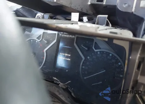 2022 Toyota Tundra Limited z USA, uszkodzony, nr VIN 5TFJA5AB0NX014235